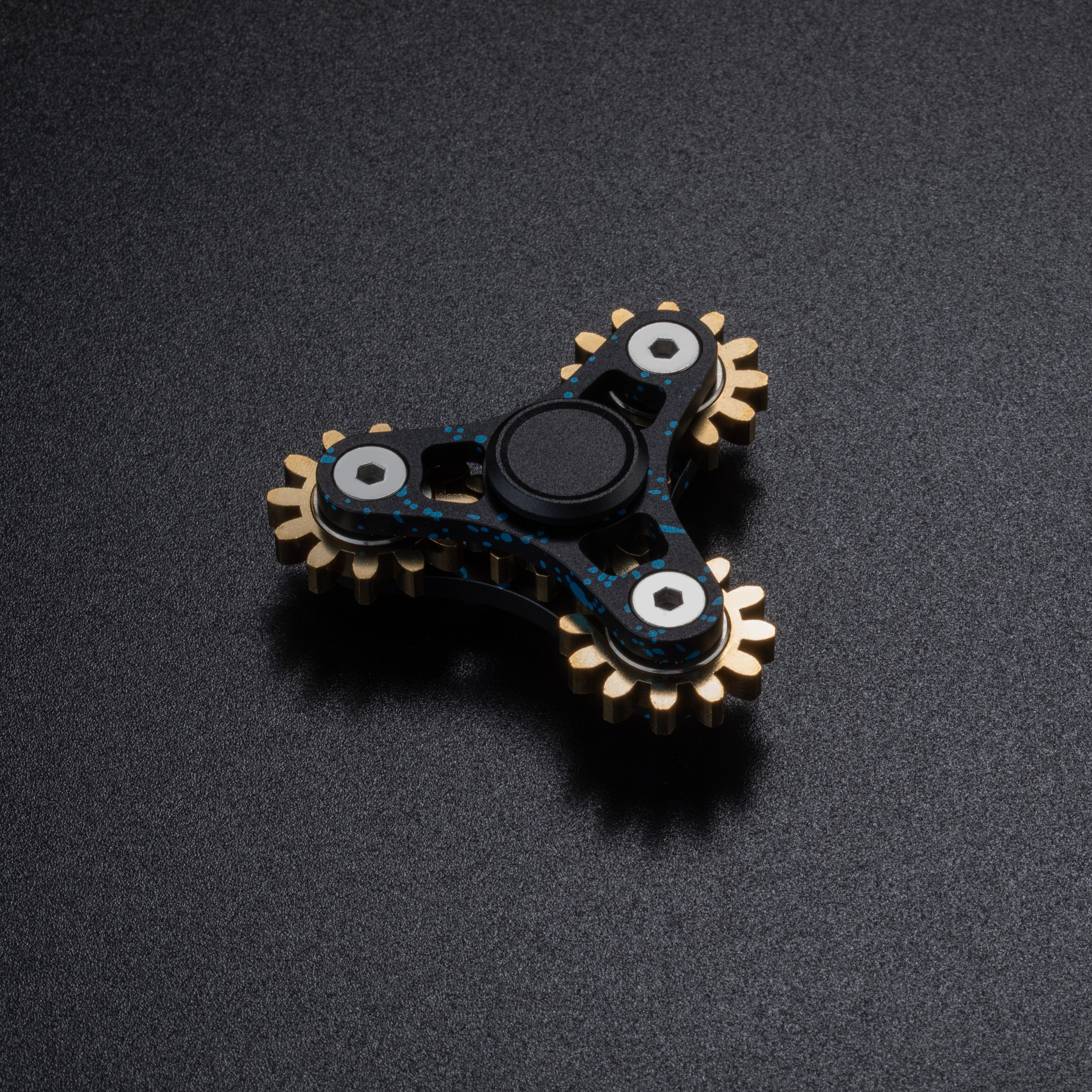 Tri-Gear Mechanical Fidget Spinner - image 2